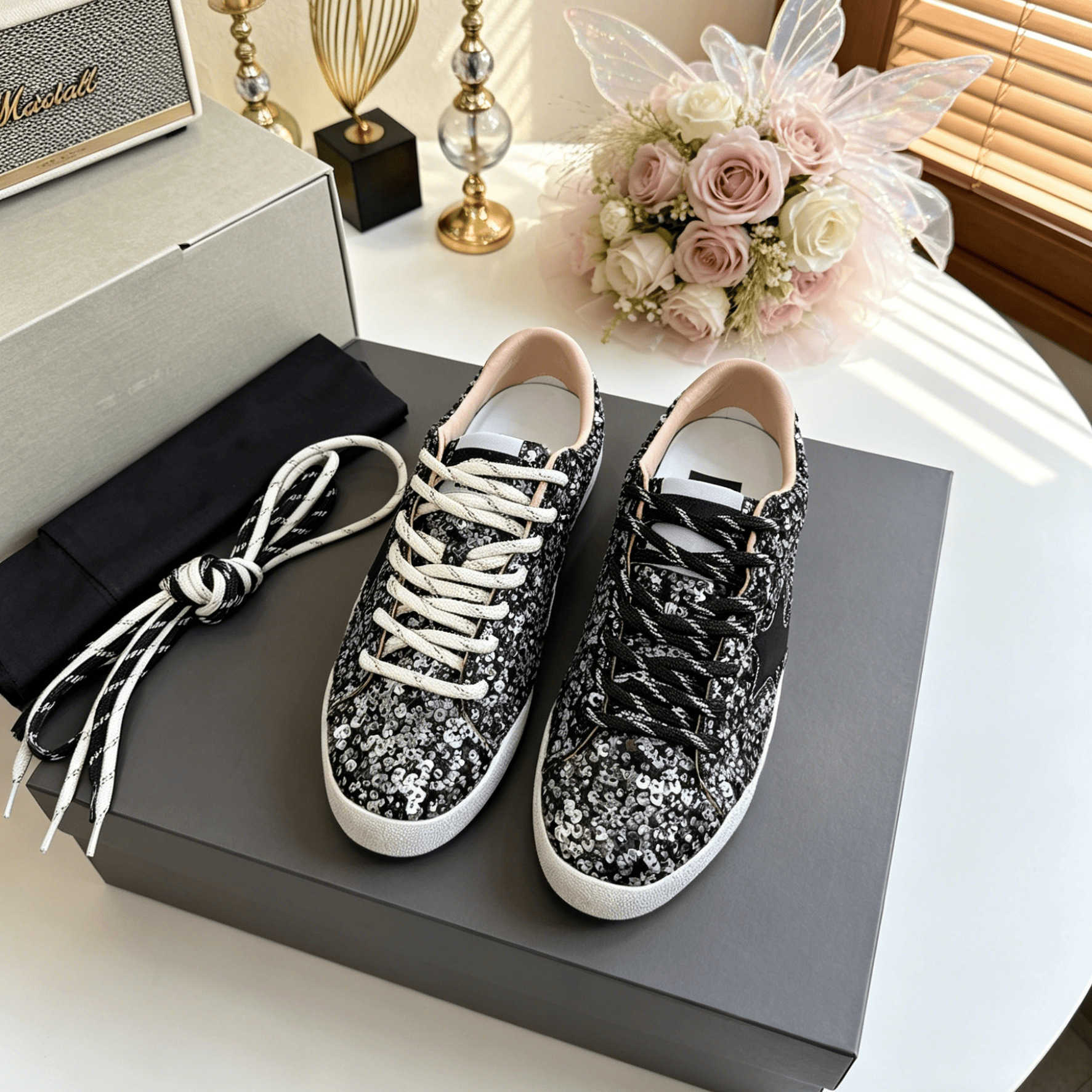 Casual Shoes Women's sequin star shoes 2026 new style with hidden heel versatile casual sports German training shoes Forrest Gump sneakers