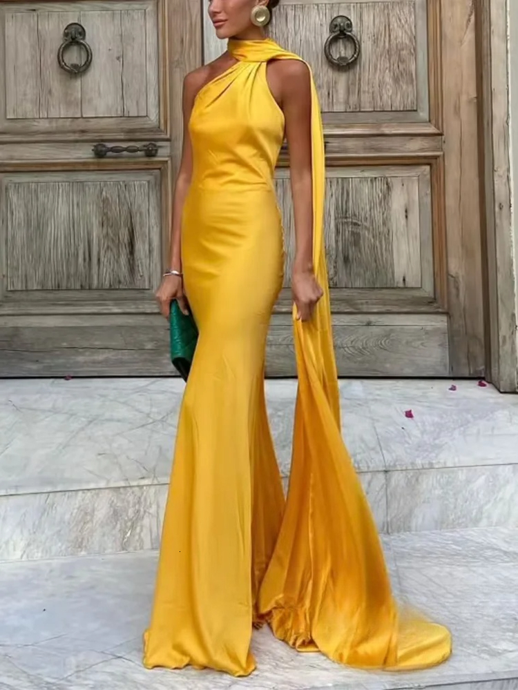 KONDALA Sexy Elegant Chic Women Halter Satin Solid Backless Long Fashion 2025 Spring Summer Evening Club Dress