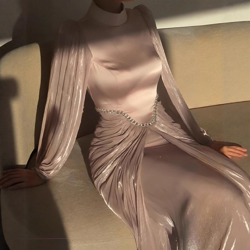 Elegant Modern Pink Prom Pageant Dress High Neck Long Sleeves Crystal Mermaid Satin Long Evening Party Gowns Christmas Birthday Dresses Arabic Robe