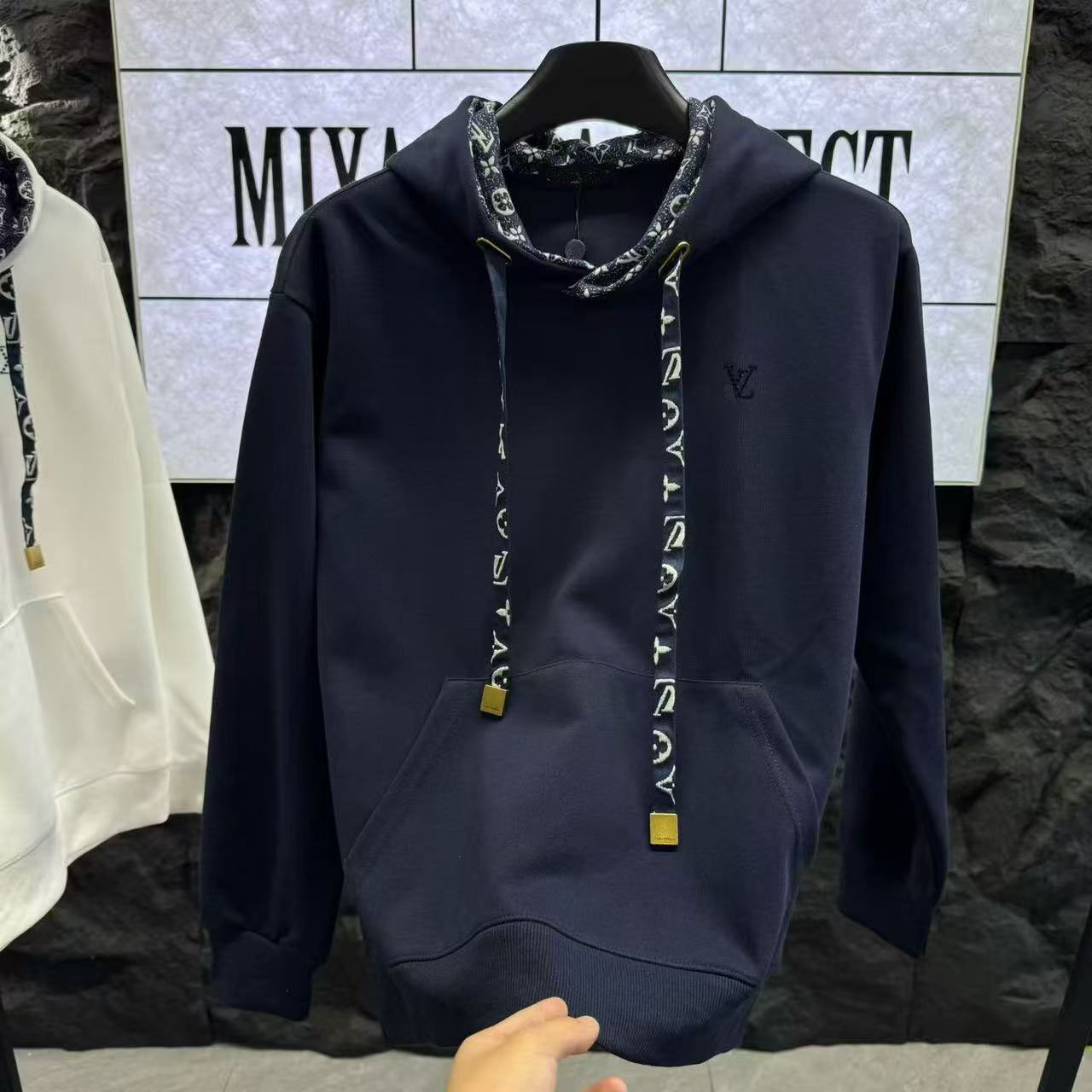 New men's hoodie with drawstring, trendy brand logo and embroidered letters, versatile casual long-sleeve, stylish solid color