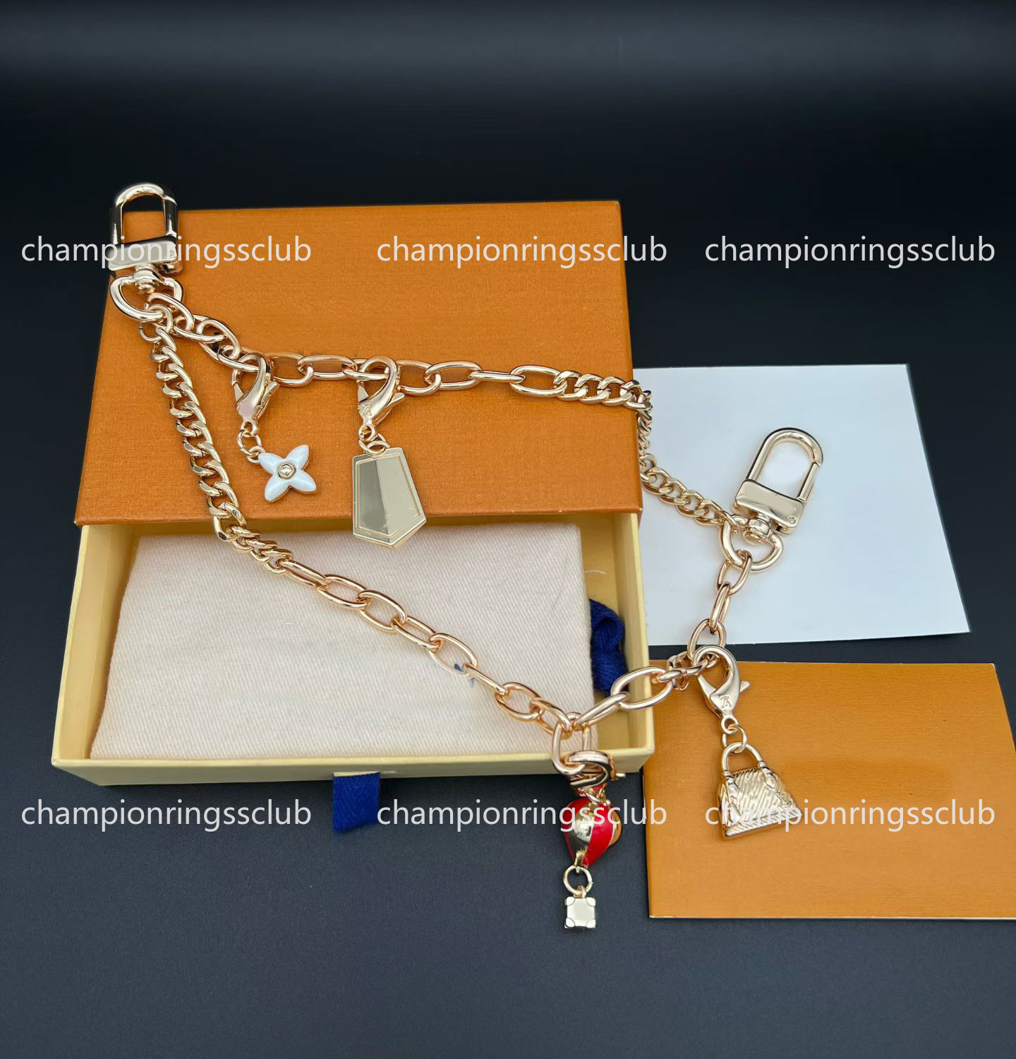 Designer Keychains Luxury Clover Bag Charm Balloon Double Chain Lanyards Purse Car Keyring Keychains For Women Men Fashion Jewelry Bag Accessory Cou