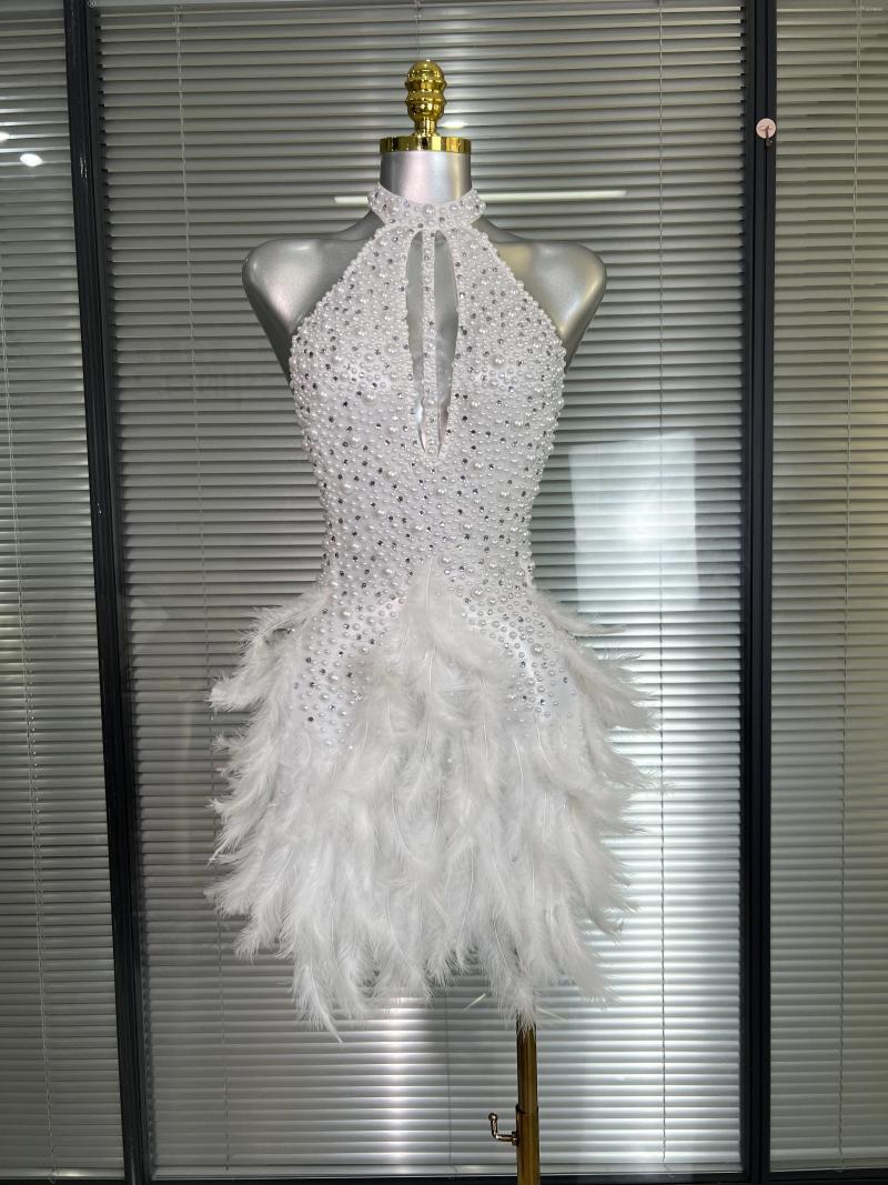 Abito da donna sexy bianco con schienale in maglia di cristallo, diamanti, piume, costume da spettacolo, ballerino di scena, mini abito da festa ela