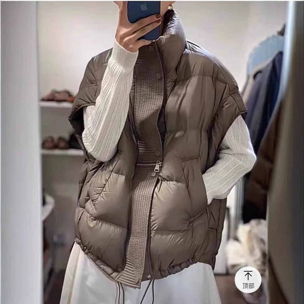 Fashion Zipper n Women Sleeveless Casual Stand Collar White Duck Down Vest Female Loose Warm Waistcoat 260918