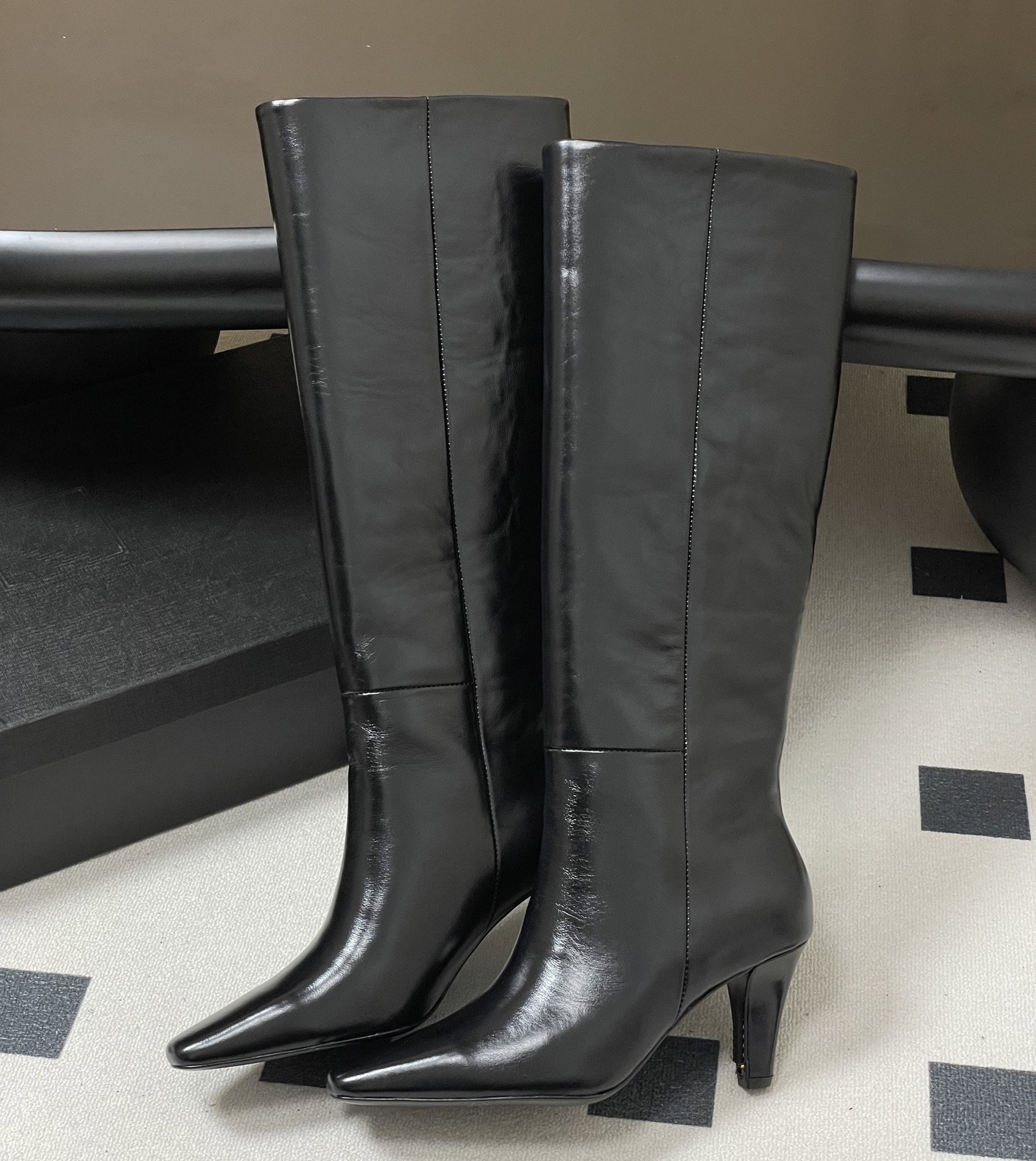 Designer Womens Dress Shoes Luxury Fashion Pointed Knee High Boots Women Knee High Boots Real Leather Kitten Heels Boots Quality Pull On Ladies Girl