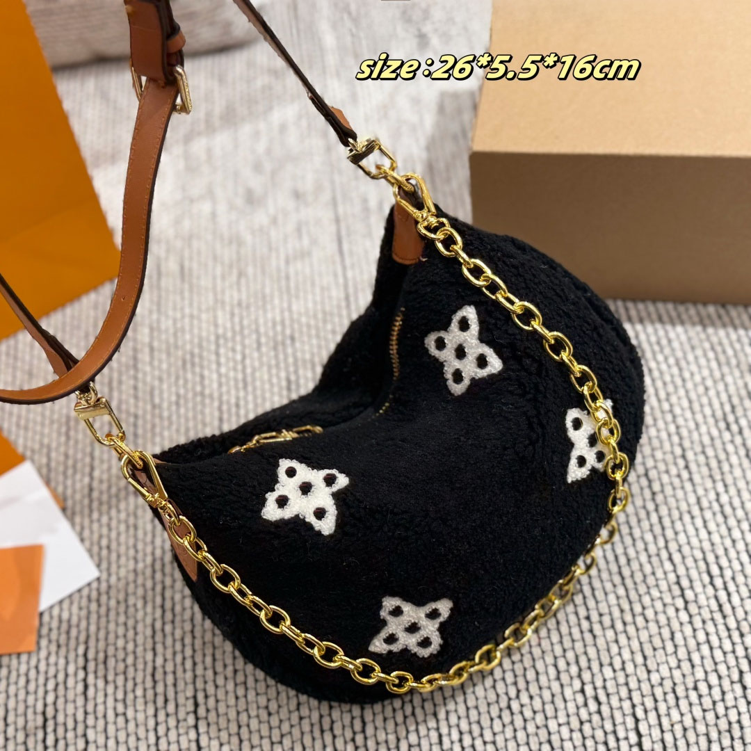 Luxury Designer bag skiing bags 26cm Shoulder Bag gold hardware Classic Women baby lamb wool handbag Half-moon bag Crossbody bag with gold chain