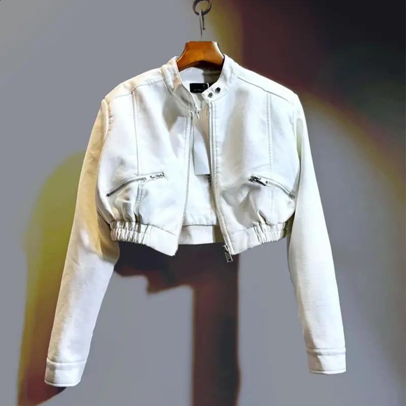 Autumn Handsome Versatile Short Motorcycle Jacket Top High Waist PU Leather Jacket for Women Faux Fur Coat 260918