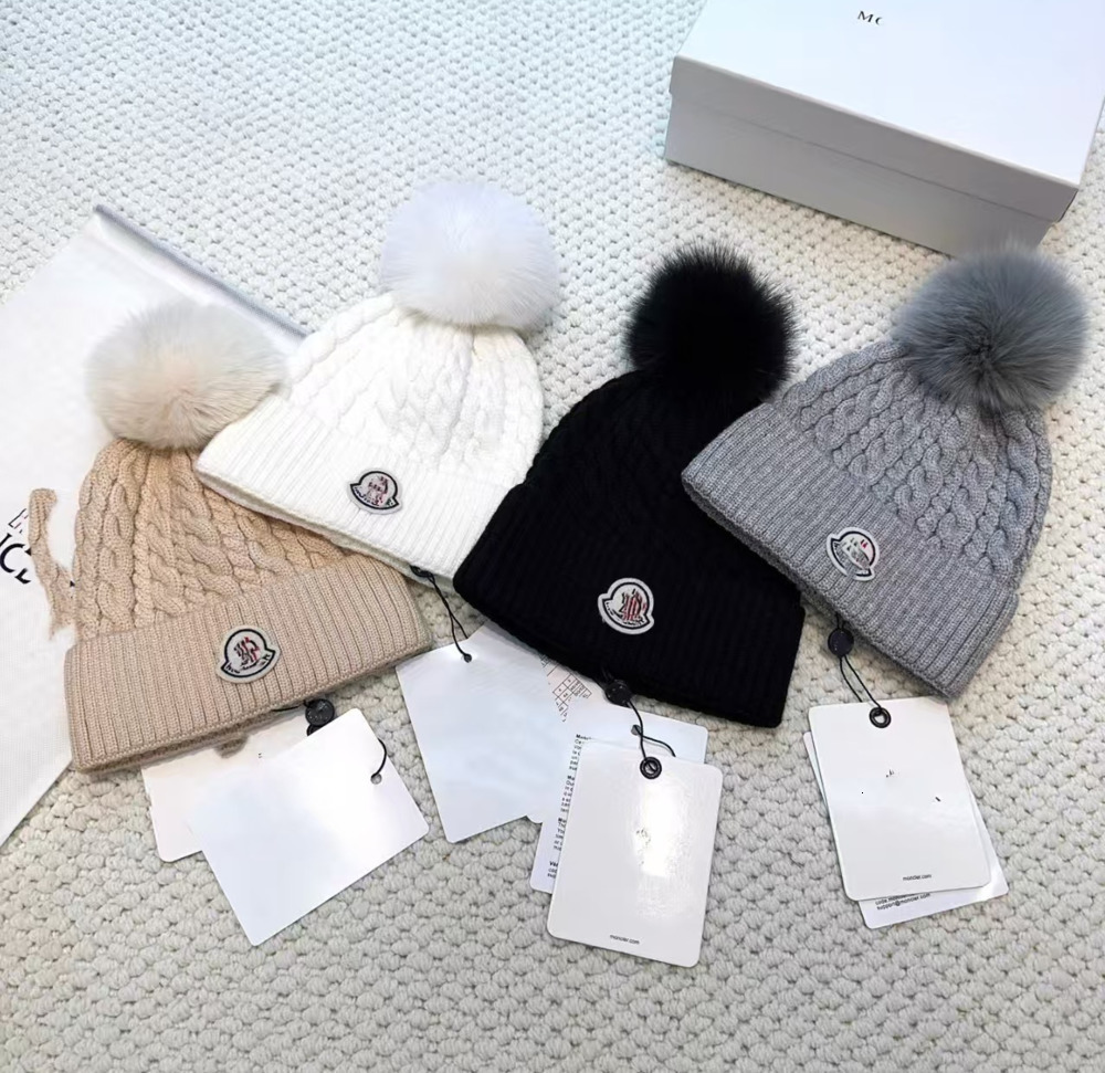 Monclly summer hat designer monclairitys baseball cap woman casquette gorras Tag Autumn Winter New Knitted Warm Pom Hat Cable Knit Style Price 2026