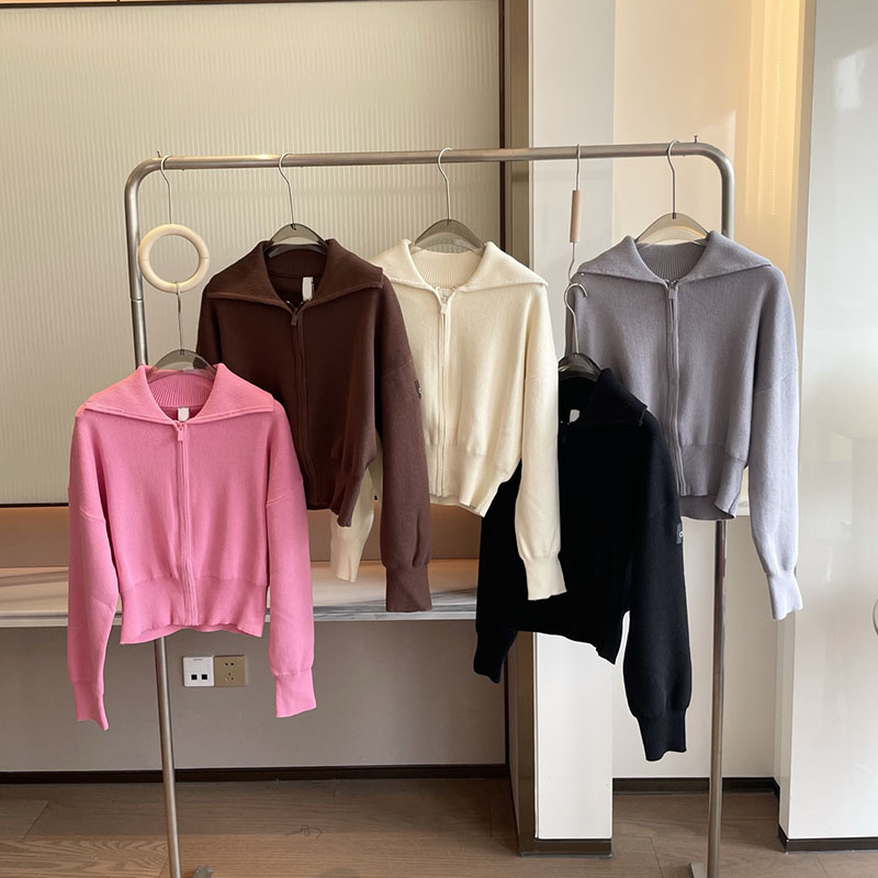 Y2k Women Lapel Knitted Cardigan Designer Long Sleeved Crop Sweater Jacket Spring Autumn Casual Versatile Sweaters