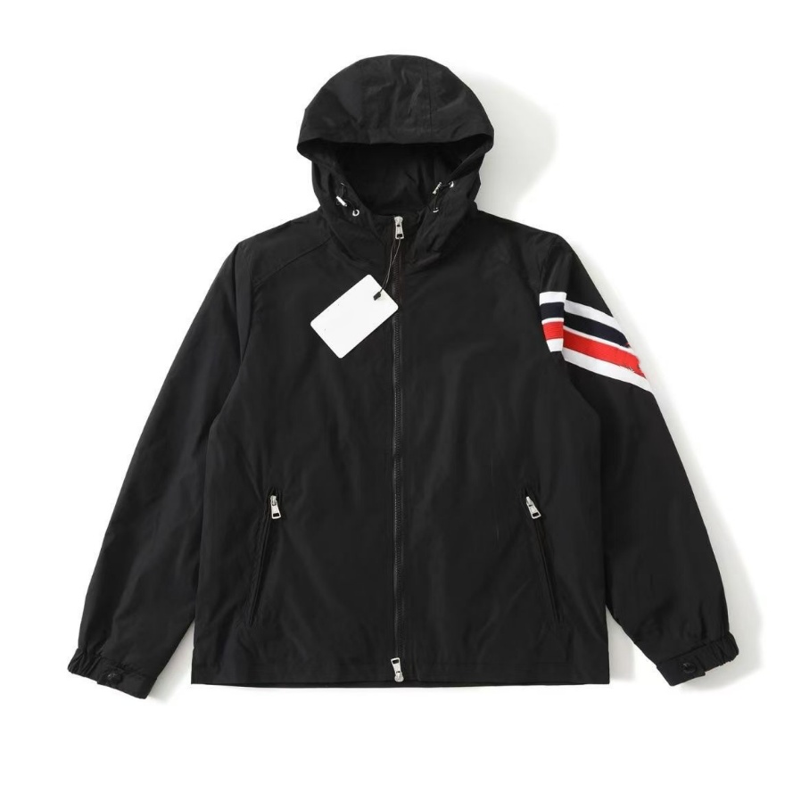 Luxury Designer Mens Windproof Jackets Comfortable Warm Men Hooded Zipper Coats Tops Black Blue Sports Outdoor Casual Brand M Windbreaker Clothes Al