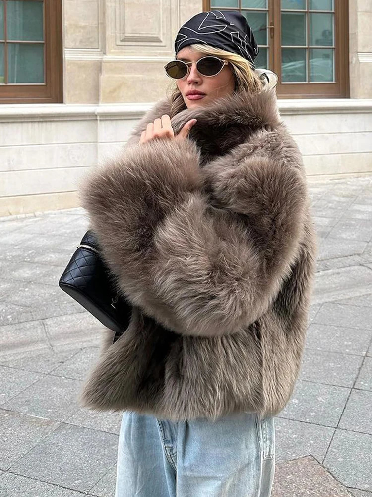 2026 Winter Women's Faux Fur Coats Fashion Stand Collar Short Jackets Warm Long Sleeve High Street Commute Lady Brown Outerwear 260920