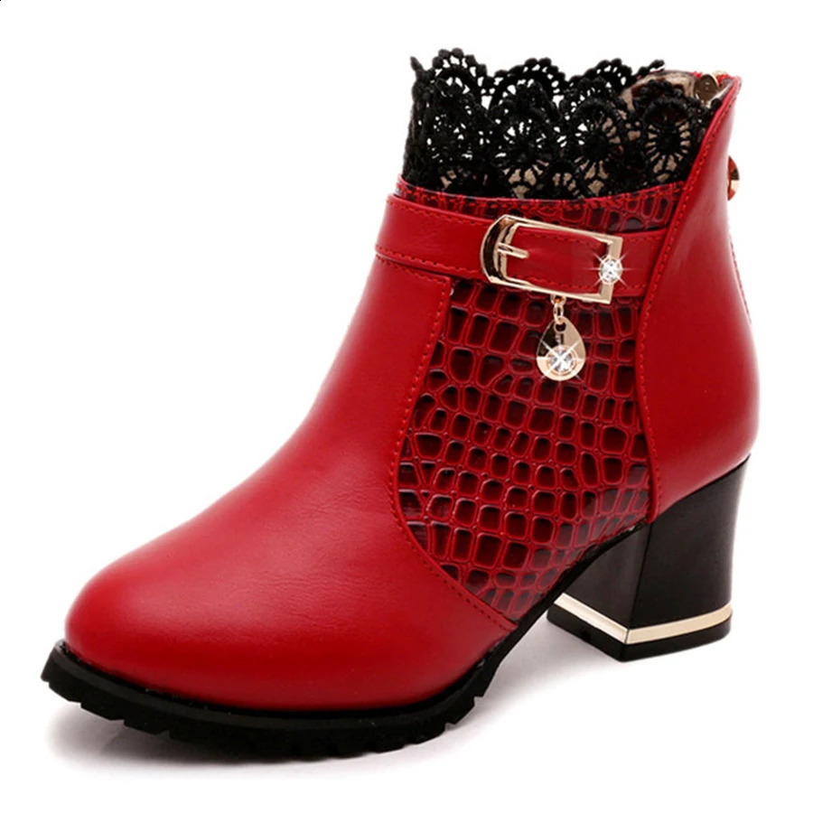 Botas con hebilla de cinturón de cristal para mujer, zapatos de tacón alto cuadrados de 6CM, botines de encaje de leopardo sexys, rojo y negro, punt