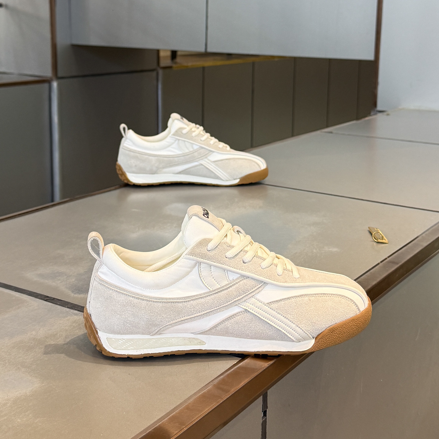Designer shoes Versatile trendy Casual shoes shoes, popular men's footwear, fashionable casual style, 2026 lace-up high-end autumn new model