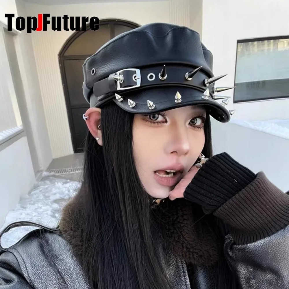 Harajuku Gothic Lolita Cool Berets Punk Skull Spike Cap Biker NewsBoy Hip Pop Cap Mens Women Unisex Beret PU Leather Rivet Punk Cap J260919