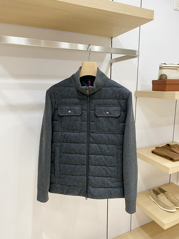 2026 Herfst Winter Donsjacks voor heren Rits Opstaande kraag Gestreepte print Dunne zakken Herenjassen Korte bovenkleding MKMHMD26083