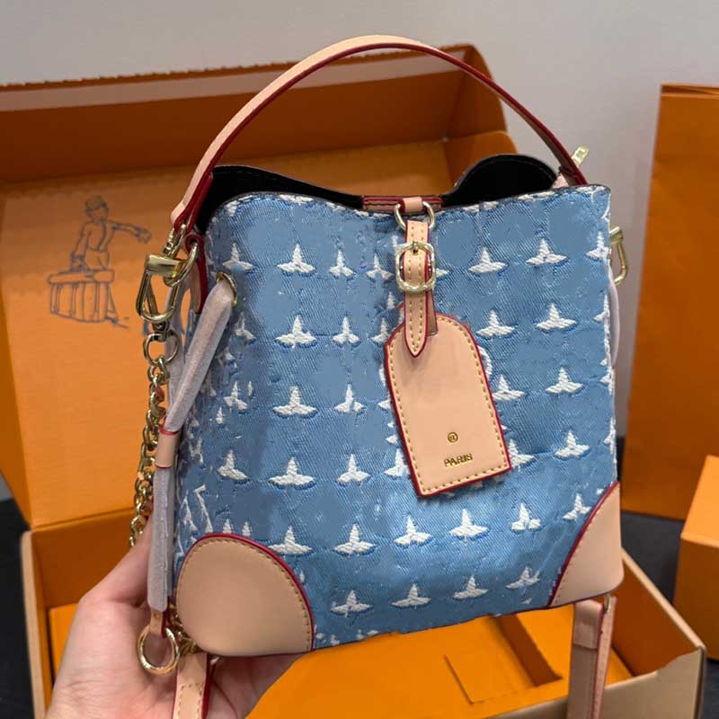 26FW Bucket Totes Classic Women Designer classics Shoulder Bags handbags leather pouch purse shopping Bag 20cm