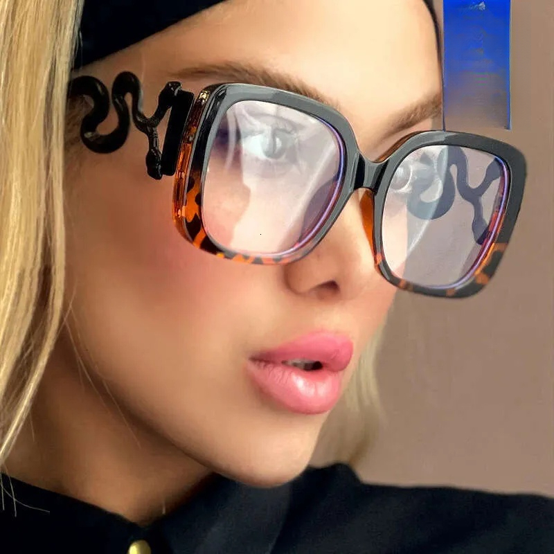 Designer Luxury Square Sunglasses For Women Unique Snake Shape Temple Tortoiseshell Frame Glasses UV400 Protection Fashion Streetwear High Quality S