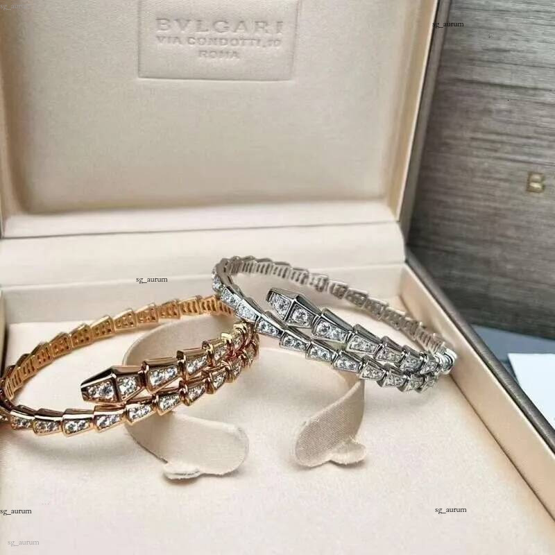 B U LGARI Bracelet de créateur de luxe léger Plaqué épais de précision Tête et queue réglables en diamant Bracelet polyvalent Cadeaux de bijoux d