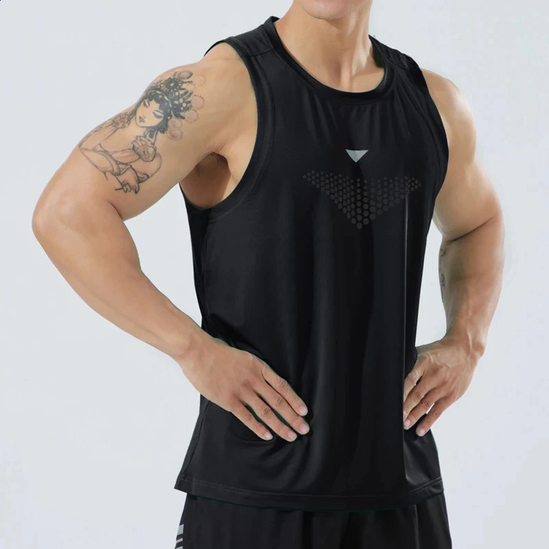 Simple Inverted Triangle Graphic Tank Tops For Men Fashion Summer Sleeveless 3D Printed Fitness Vest Cool Streetwear Sports Tees 260920