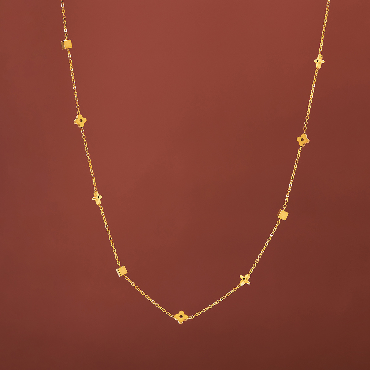 Gold-Colored Titanium Steel Necklace, Women's Style, 2024 New Collection, Featuring Minimalist And Unique Design, Clavicle Chain With A High-En