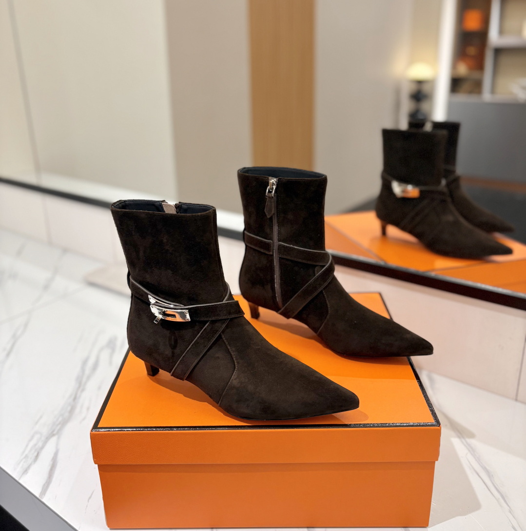 Designer Womens Dress Shoes Luxury Women's Suede Matte Finish Pointed Toe Booties Vintage Color Rub Short Boots Comfortable Casual Fashion Boot
