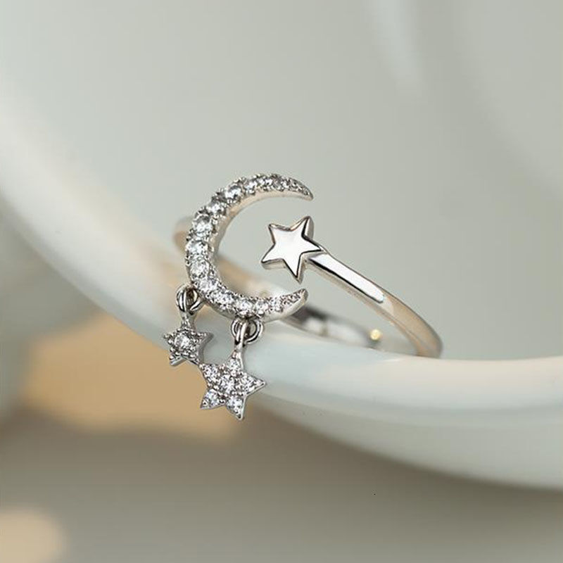 Fresh Delicate Diamond-Studded Star Moon Ring For Women, Sweet And Simple, Niche High-End Korean-Style Jewelry, New Model