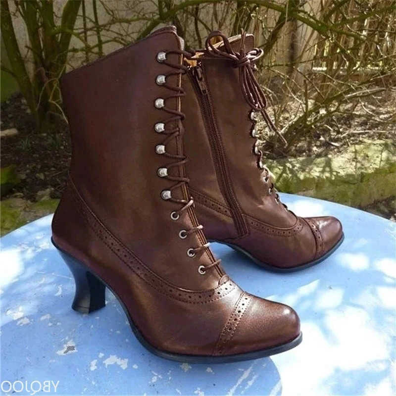 2025 Winter Lace Up Boots Ladies High Heel Shoes Motocycle Boot Victorian Boots Women Fashion Pointed Toe Thick Soled Short Boot H260921