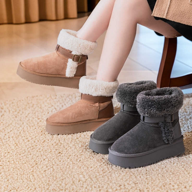 Botas de nieve altas de invierno 2026 para mujer con parte superior de gamuza, botas de algodón de suela gruesa y antideslizantes versátiles para mu