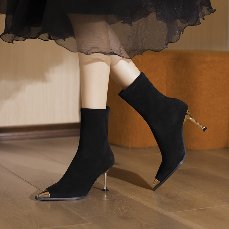 Botas negras de tacón de aguja con punta de Metal para mujer, botines elásticos ajustados con plataforma impermeable, color negro, otoño e invierno,