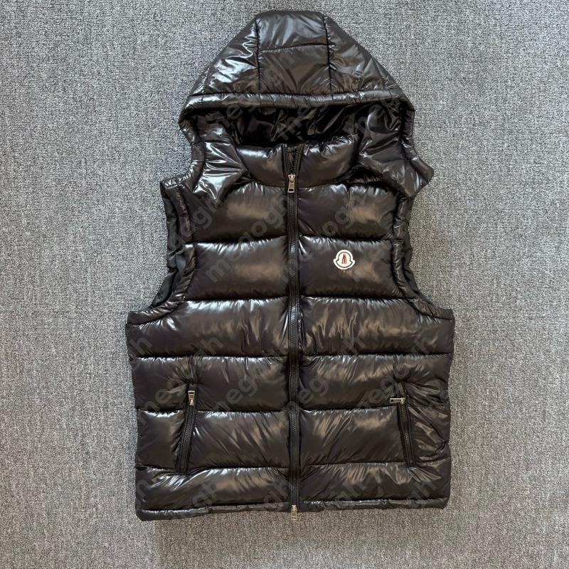 Designer Down Vest Coat Puffer Vests Unisex Hooded Glossy Padded Vest Thickened Sleeveless Cotton Jacket Short Waistcoat Winter Outerwear For Men Wo