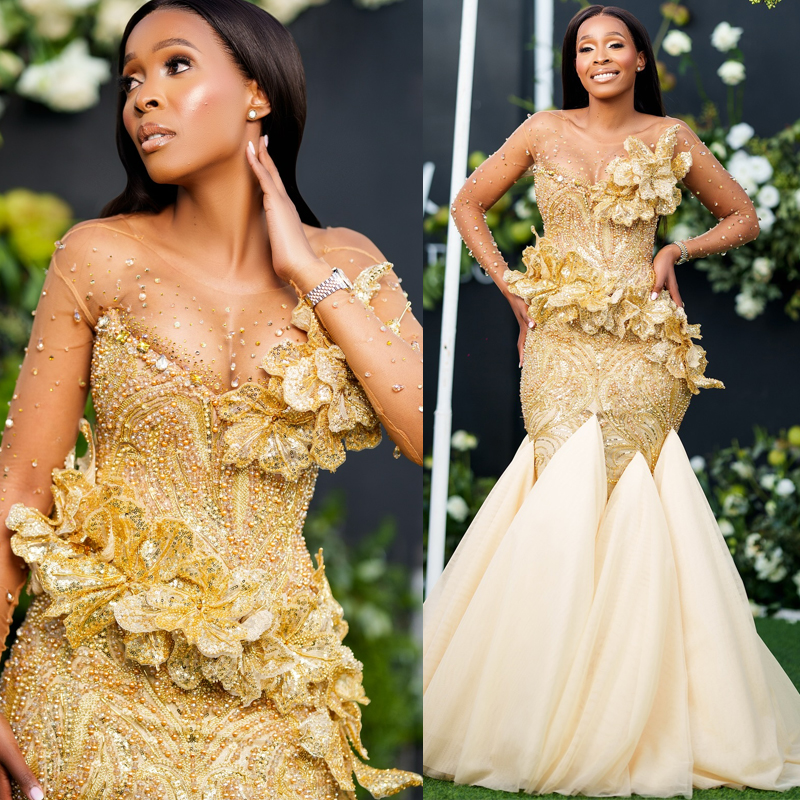 Plus Size Gold Prom Dress 2026 Robe De Sorrie Mermaid Evening Dresses Sheer Neck Flora Pearls Beaded Lace Crystals Birthday Dress Second Reception G