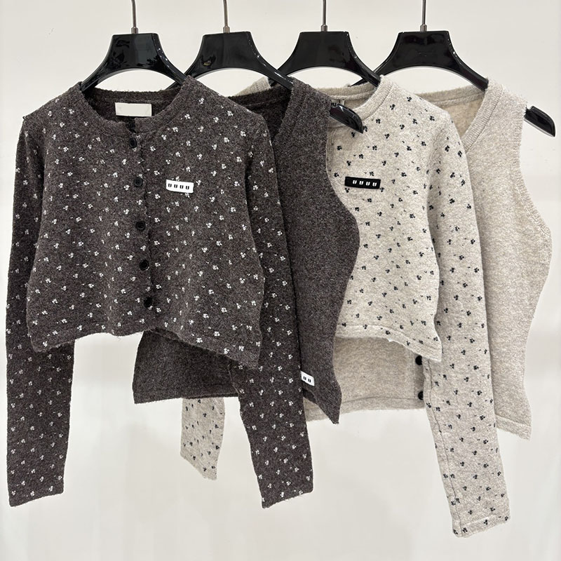 Chic Women Y2K Knitted Vest Cardigan Set Ditsy Floral Crop Coat Slim Fit Singlet Autumn Casual Date Birthday Party Knit Top Set