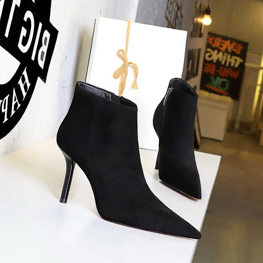 Botines BIGTREE Botas de gamuza para mujer Tacones de aguja puntiagudos Tacón alto Cremallera lateral de invierno Botas cortas negras H260921