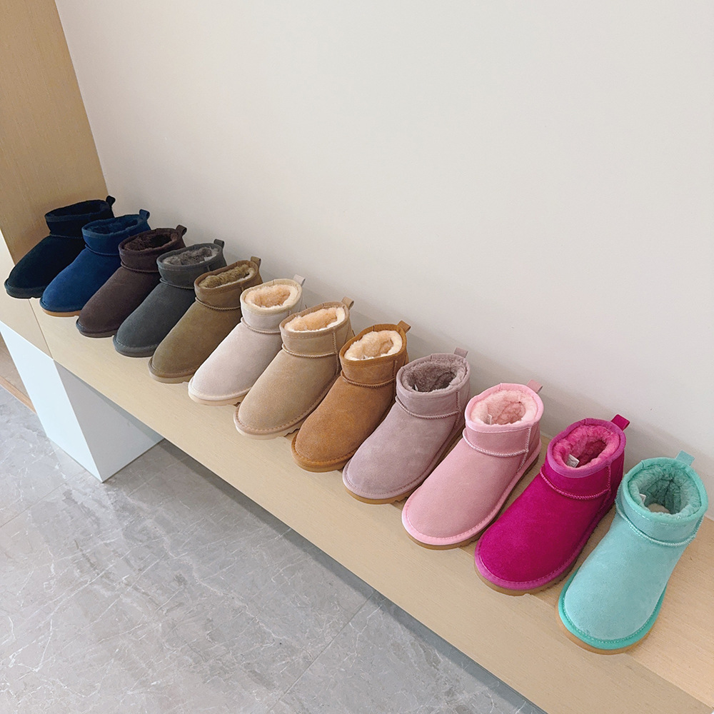 Boys Real Australia High-quality girls Comfortable SnowshoesTeenage Students Winter boots Sheepskin Shearling Women's Mini Boot Winter Mules Sl