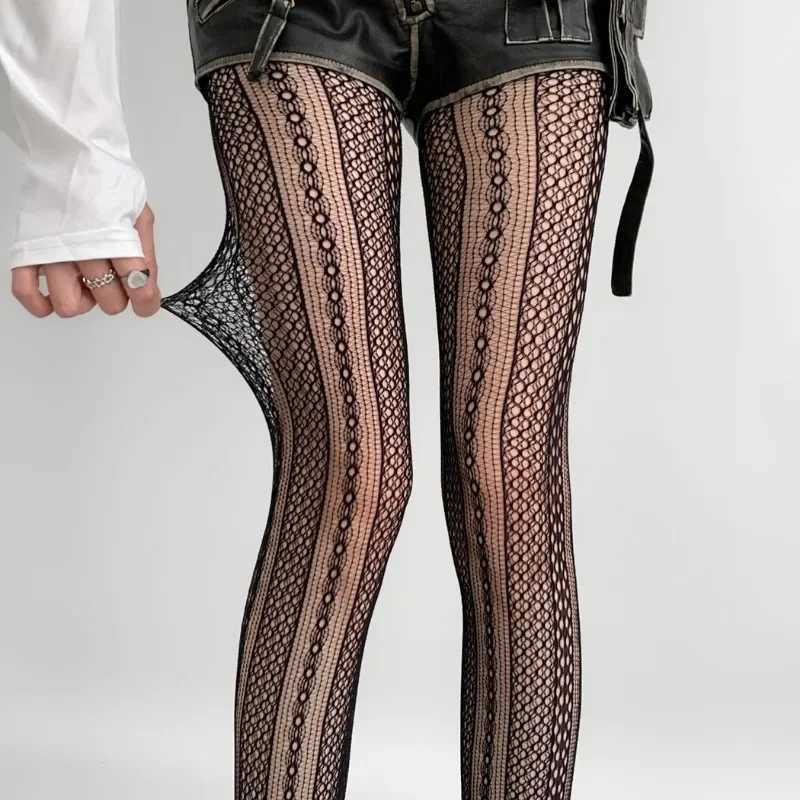 New Women's Sexy Striped Vertical Grain Lace Tights Hollow Out Wide-strip Circles Pantyhose JK Mesh Breathable Fishnet Stockings T260829