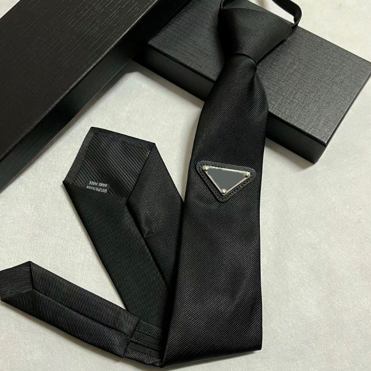 New Mens Ties fashion Silk Tie 100% Designer Necktie Jacquard Classic Woven Handmade Necktie for Men Wedding Casual and Business NeckTies