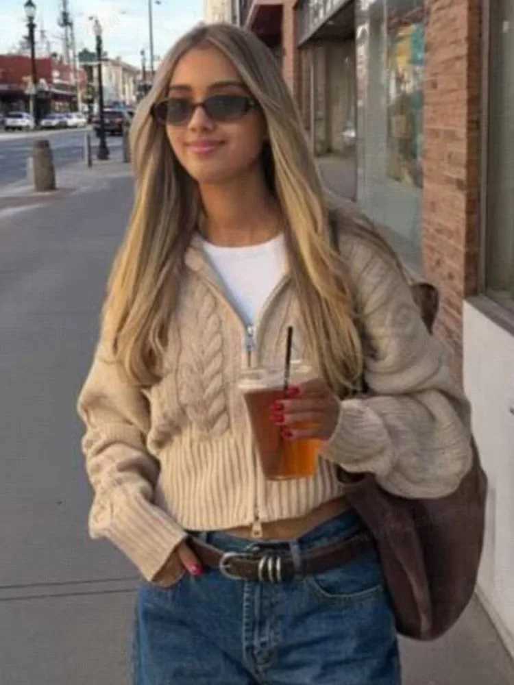HH Women Autumn New Fashion Lazy Style Zipper Stand Collar Twist Knitted Cardigan Female Versatile Warm Long Slve Sweater T260829