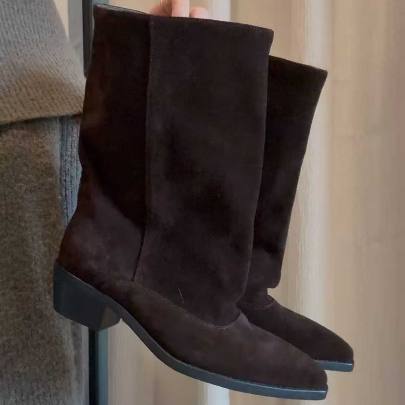 Cowhide version ~ chunky heel pointed-toe Melard western boots for women autumn and winter suede ankle boots slimming effect stacked boots L26921