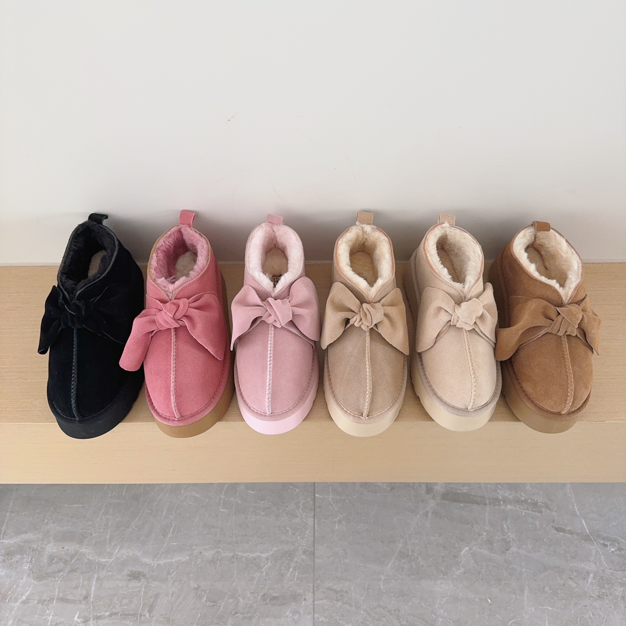 Designer Girls Real Australia High-quality girls warm Bow snow boots Teenage Students Winter boots Sheepskin Shearling Women's Mini Boot Winter