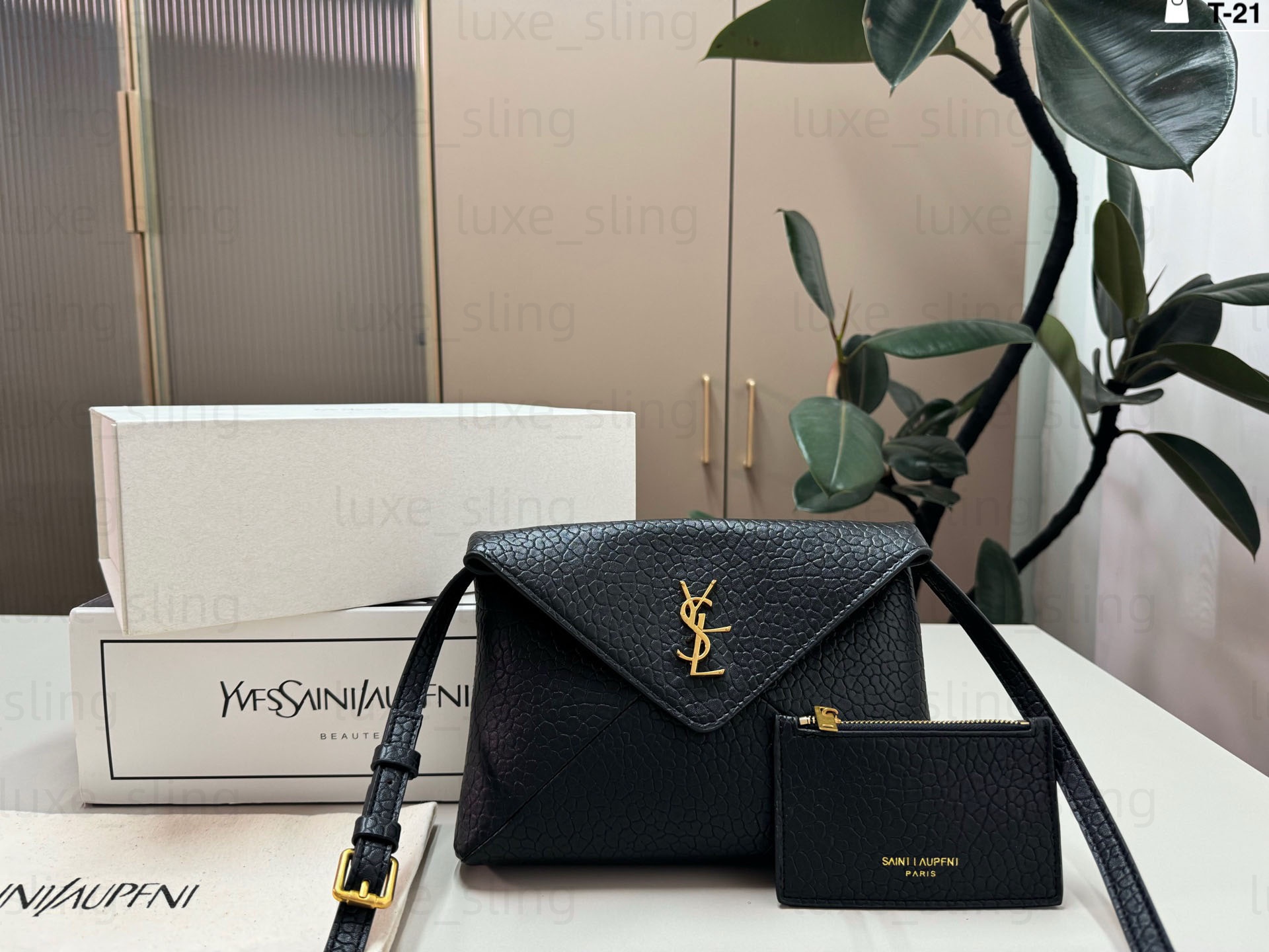 New yslhand bag with small pouch 801490 Cassandre Envelope Messenger Bag classic Sheepskin shoulder bag handbag Hardware logo designer bag evening b