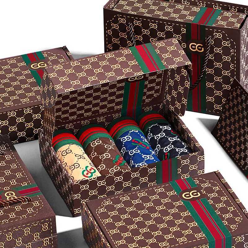 4PCS Designe Light Style Ice Silk Breathable Comfortable Men's Boxer With Gift Box Q260921