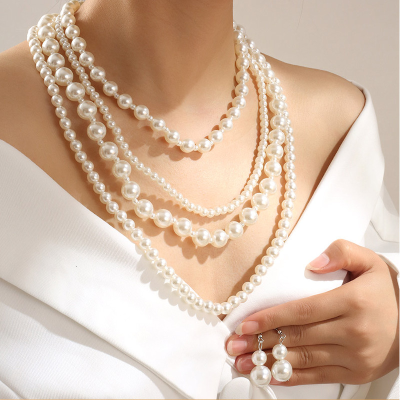 best-selling European American fashion accessories: French-style light luxury multi-layered and earrings, high-end pearl necklace set