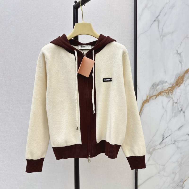 coats woman Designer Coat Outerwear for women Luxury Jeans jacket cats top Spring/Summer Style Short Denim Jacket with Flared Edges and Double Pocke