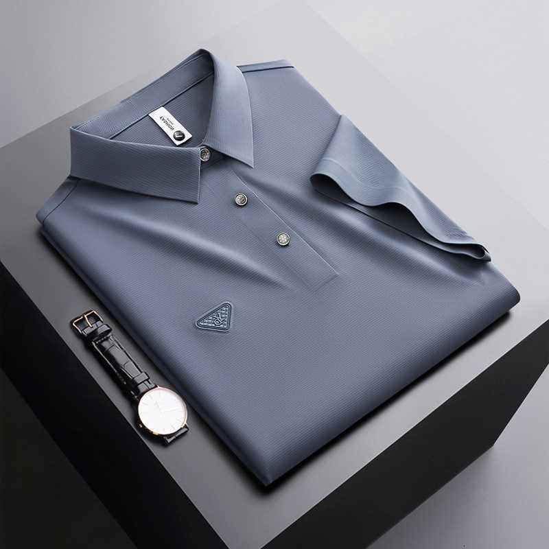 Casual Shirts 2025 Men's Men's summer business casual thin fashion simple solid color lapel fit seamless laminated short sleeved polo shir