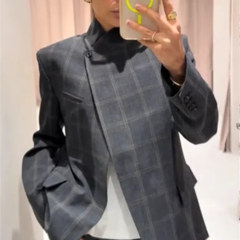 Women Irregular Plaid Blazer Jacket Fashion Stand Collar Full Sleeve Split Loose Short Coat Female Daily Commute Outerwear 260918