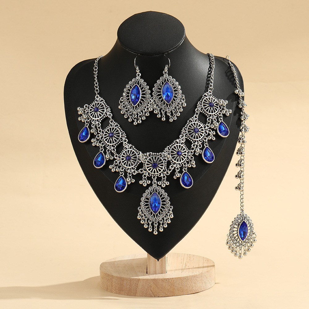 New in stock: Middle Eastern ethnic style fashion retro hollow-out simple elegant exaggerated women's necklace and earring jewelry set