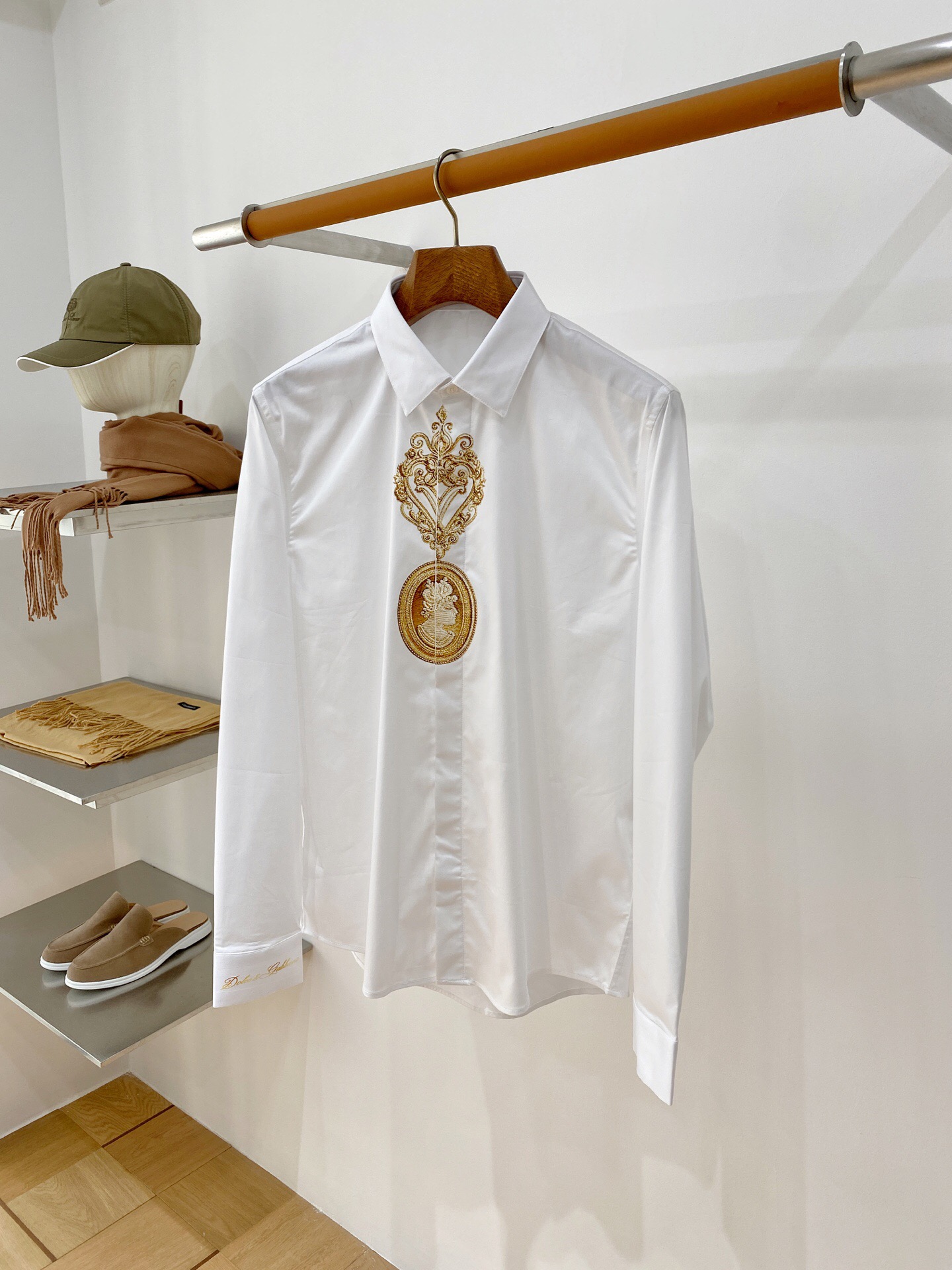 Mens Designer Shirts Brand Clothing Men Shorts Sleeve Dress Shirt Hip Hop Style High Quality Cotton Tops 17040