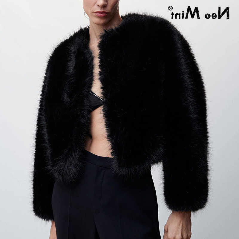 Hot Ins and Fashion Black War Cozy Cropped Faux Fur Coat Women Winter 2024 Chic s Street Fashion Short Fur Jacket D260921