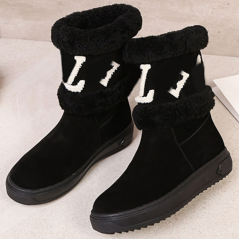 Designer Fashion Week Ankle Boots Womens Autumn Winter Boots High quality suede leather upper soft comfortable wool lining boots Classic brand snow