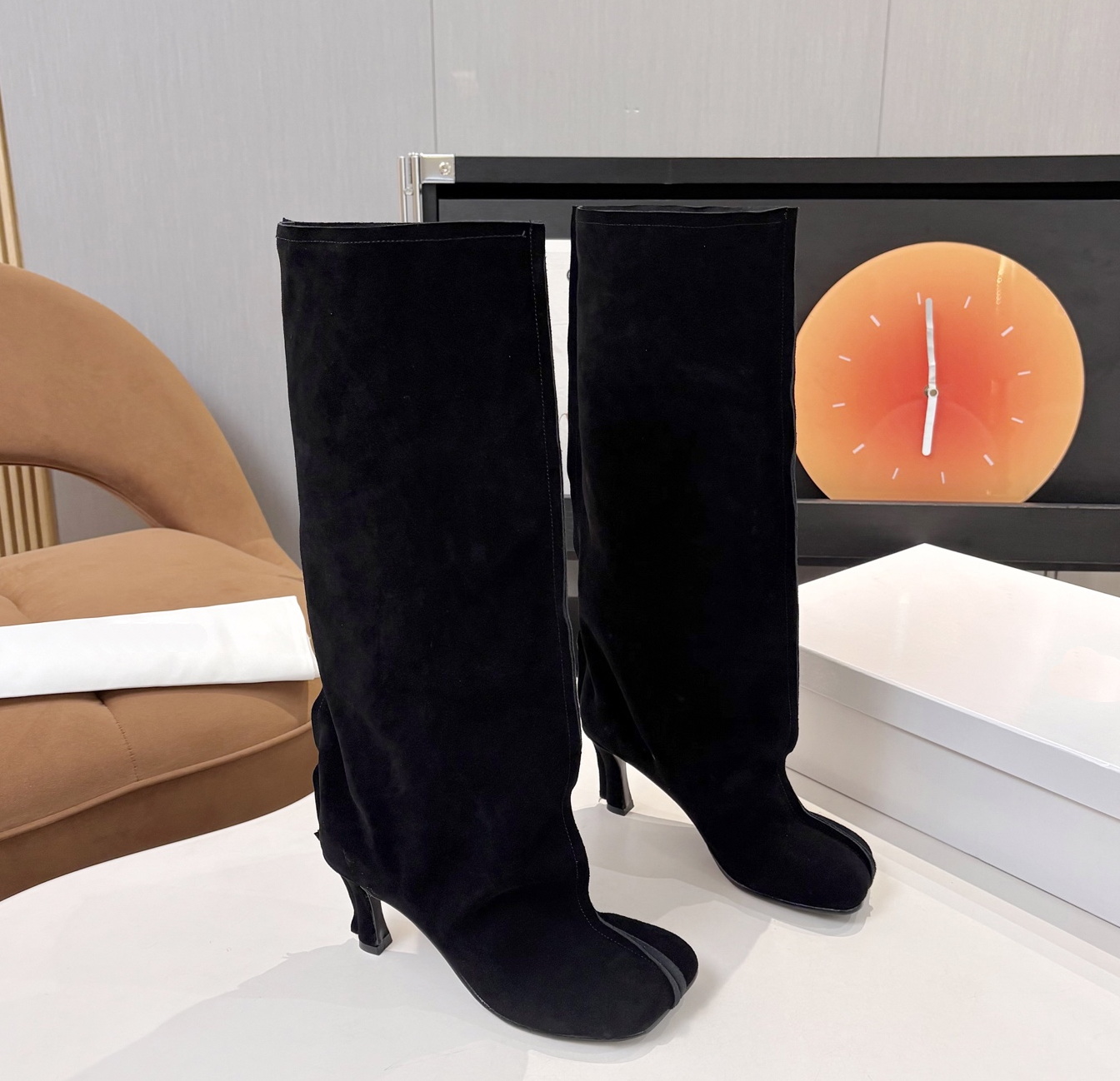 Zapatos de vestir de diseñador para Mujer, botas de lujo para Mujer, punta redonda hasta la rodilla, Punk, tacones finos, zapatos de Mujer, botines