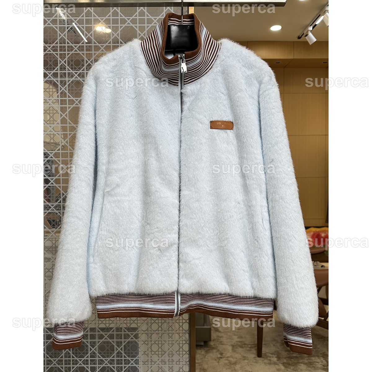 Luxe nertsbontjas voor heren met opstaande kraag, designer monogramstijl gestreepte ribafwerking, casual winterbovenkleding voor dames en heren, puf